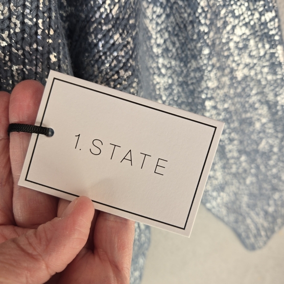1.State Womens Sweater Sz M Blue-Metallic Silver Throughout Front Oversized - Picture 6 of 11